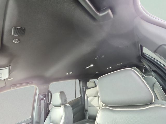 Certified 2023 Chevrolet Suburban Premier image 11