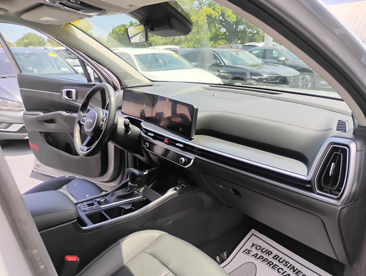 Used 2024 Kia Sorento S w/ Panoramic Sunroof Package FWD image 37