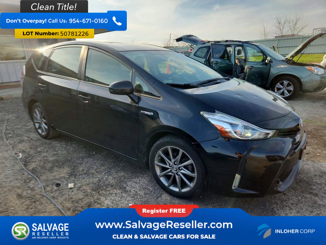 Used 2015 Toyota Prius V Five FWD image 5