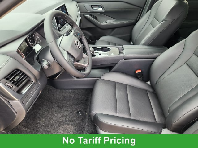 New 2026 Nissan Rogue Dark Armor FWD image 10