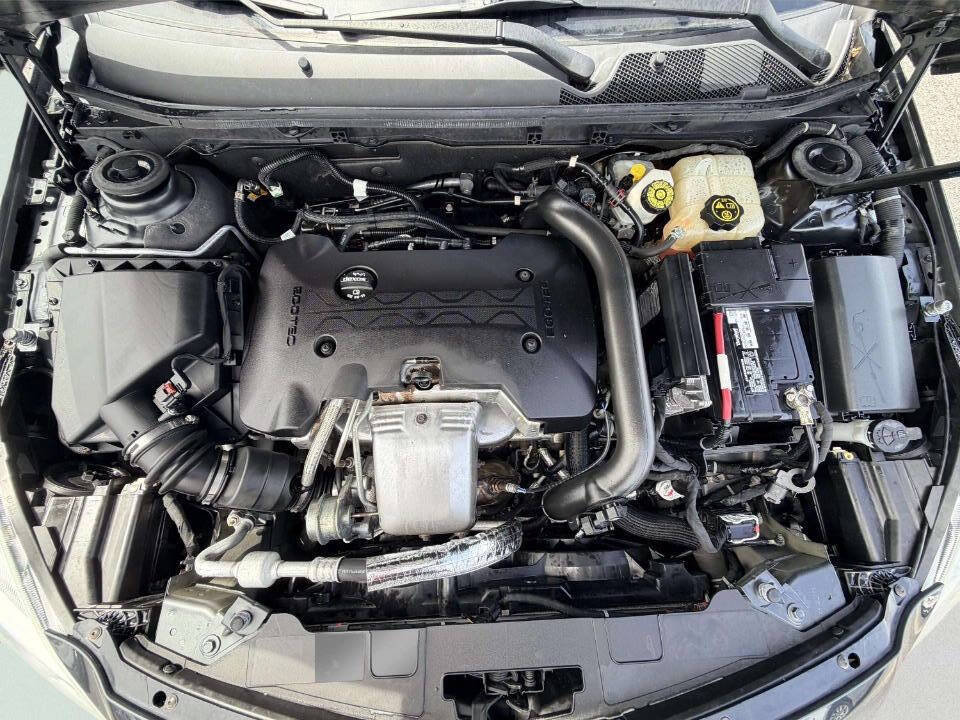 Used 2015 Buick Regal Premium FWD image 10