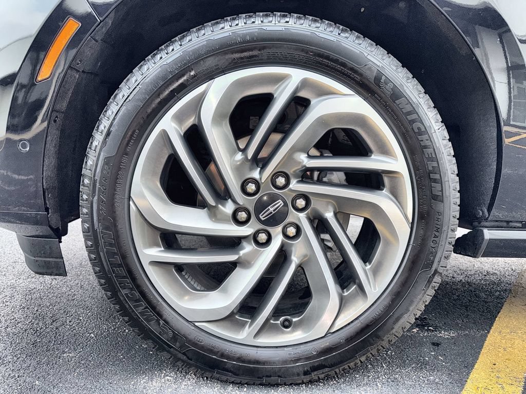 Certified 2025 Lincoln Navigator Reserve AWD/4WD image 19