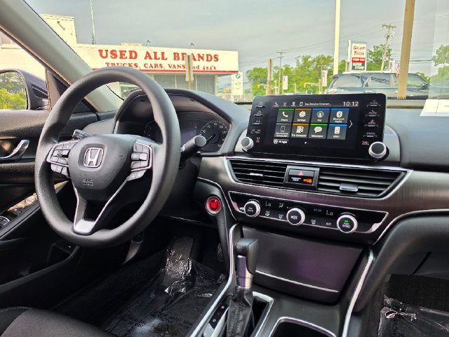 Used 2022 Honda Accord LX image 13