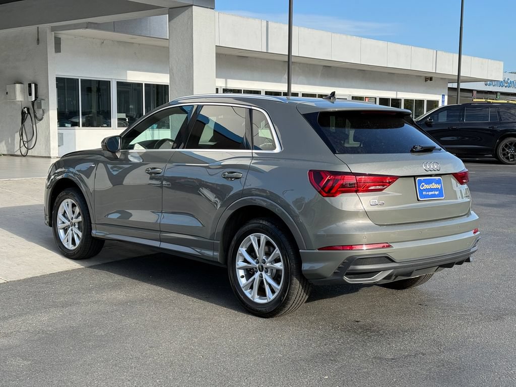 Used 2024 Audi Q3 2.0T Premium AWD/4WD image 6