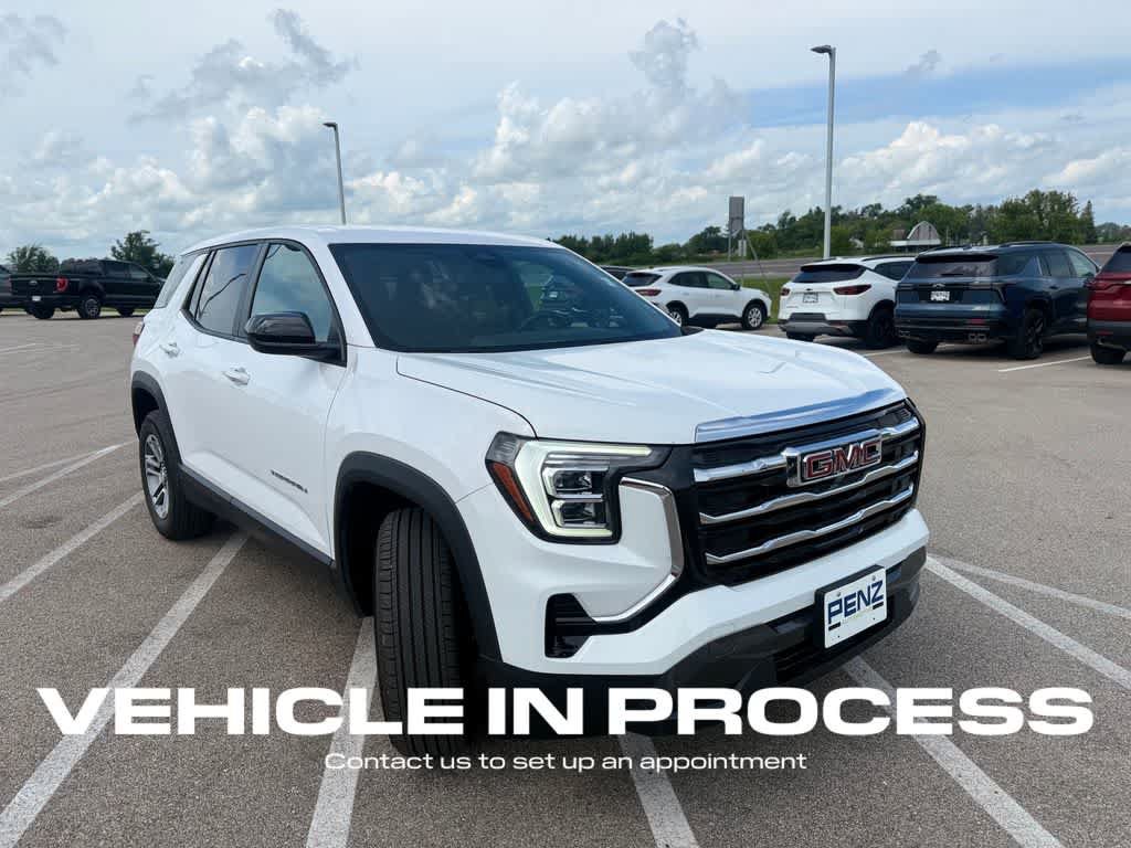 Used 2025 GMC Terrain Elevation AWD/4WD image 1
