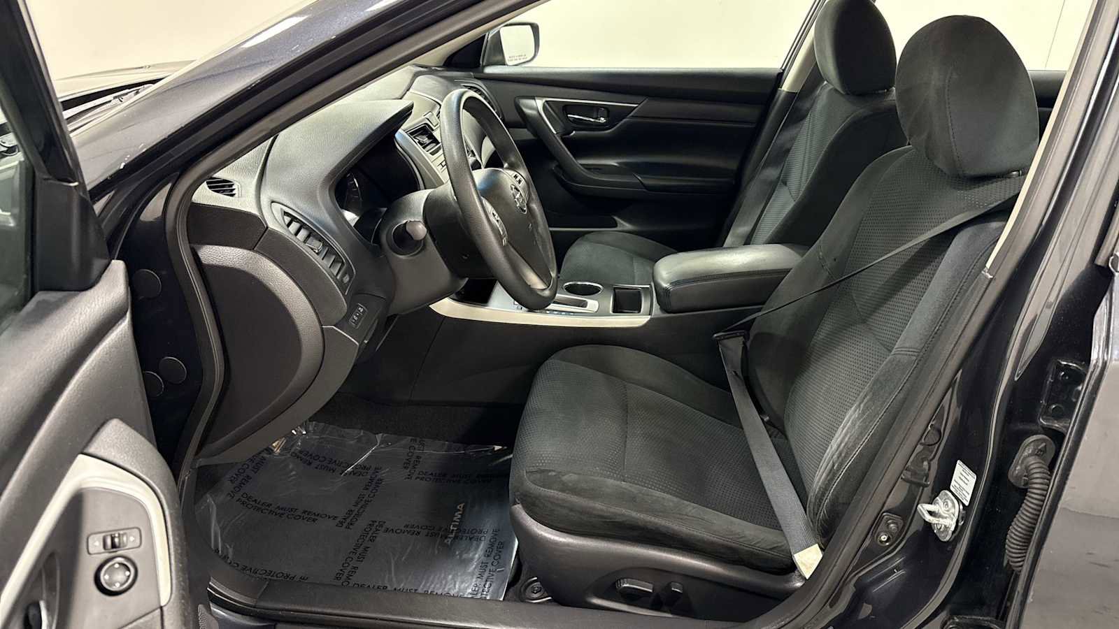 Used 2015 Nissan Altima 2.5 S w/ Power Driver Seat Package image 13