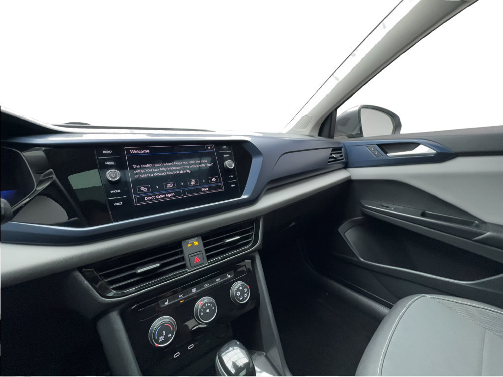 Used 2023 Volkswagen Taos SE w/ Panoramic Sunroof Package FWD image 44