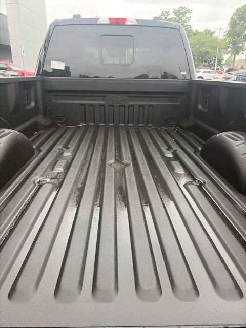 New 2026 Ford F350 Lariat w/ Lariat Premium Package AWD/4WD image 13