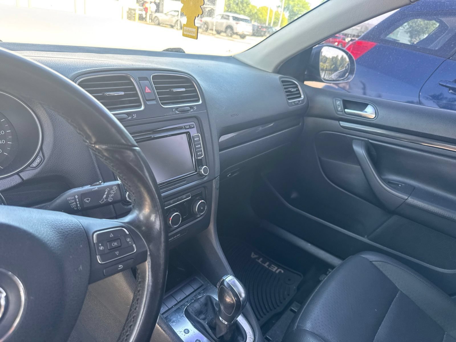 Used 2012 Volkswagen Jetta TDI FWD image 12