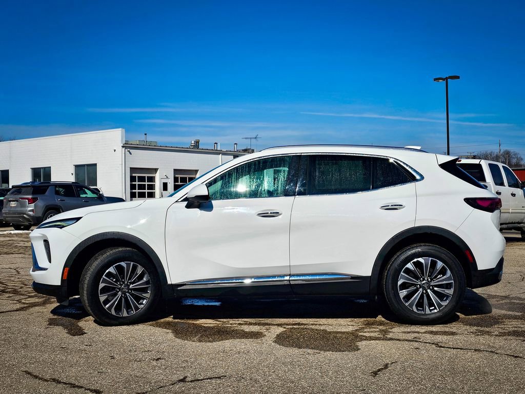 Certified 2025 Buick Envision Preferred image 6