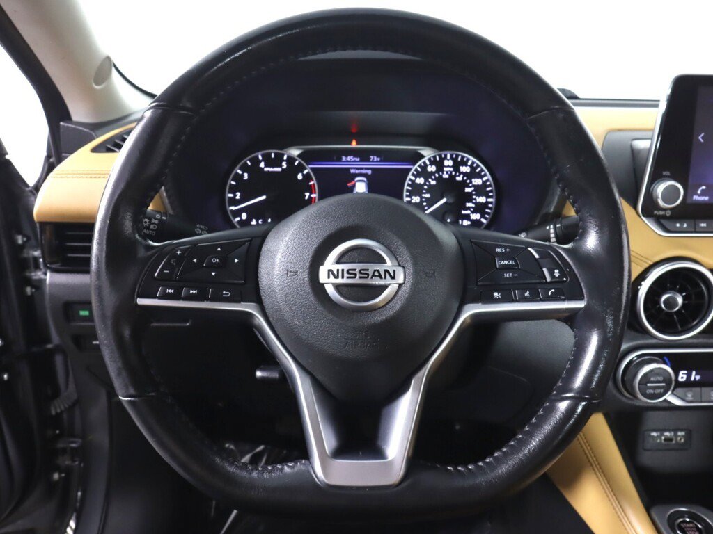 Used 2023 Nissan Sentra SV w/ SV Premium Package FWD image 11