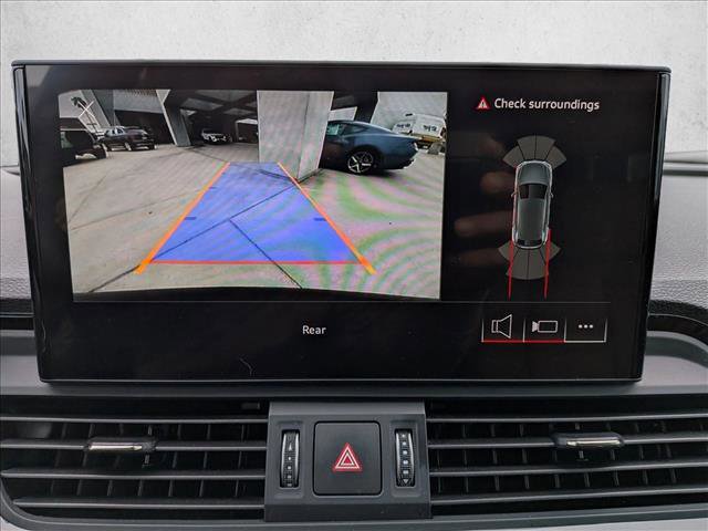 Used 2022 Audi Q5 2.0T Premium w/ Convenience Package AWD/4WD image 13