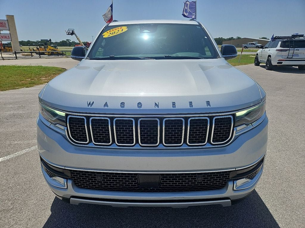 Certified 2023 Jeep Wagoneer Series II AWD/4WD image 12