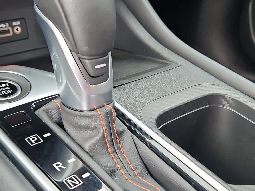Used 2025 Nissan Sentra SR w/ SR Premium Package FWD image 20
