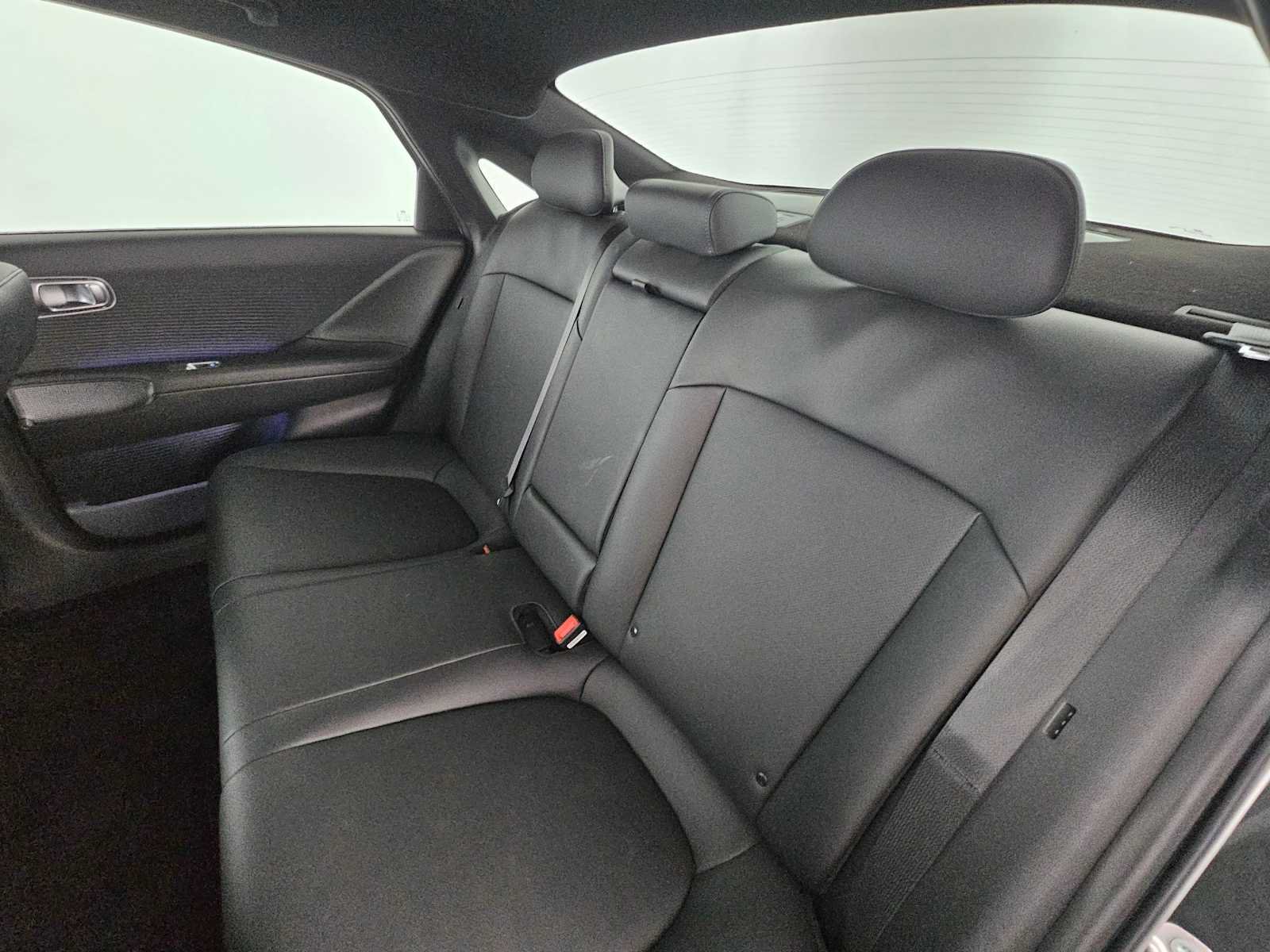 Used 2024 Hyundai Ioniq 6 Limited AWD/4WD image 18