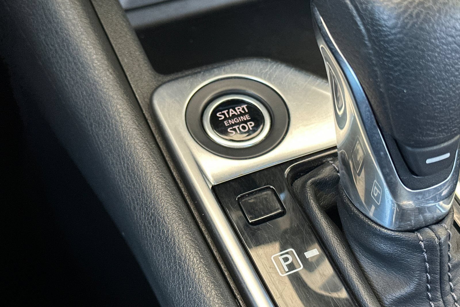 Used 2024 Nissan Sentra SV FWD image 20