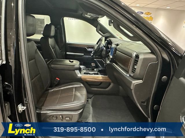 Used 2023 Chevrolet Silverado 1500 High Country w/ Z71 Off-Road Package image 7