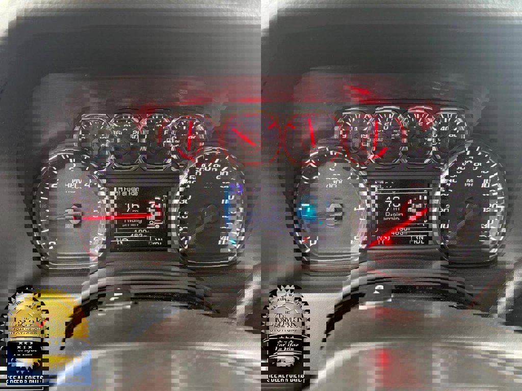 Used 2018 GMC Yukon SLE image 12