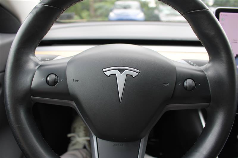 Used 2018 Tesla Model 3 Long Range AWD/4WD image 11