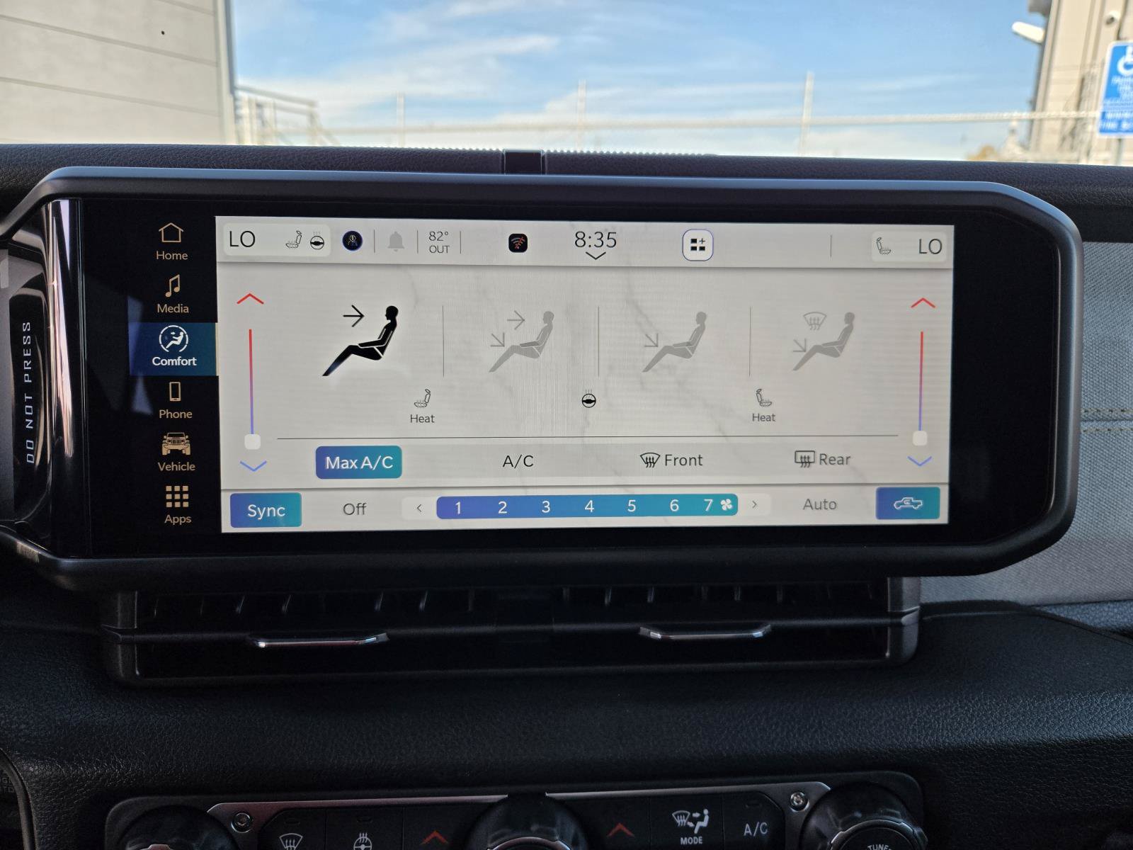 New 2026 Jeep Gladiator Sport AWD/4WD image 10