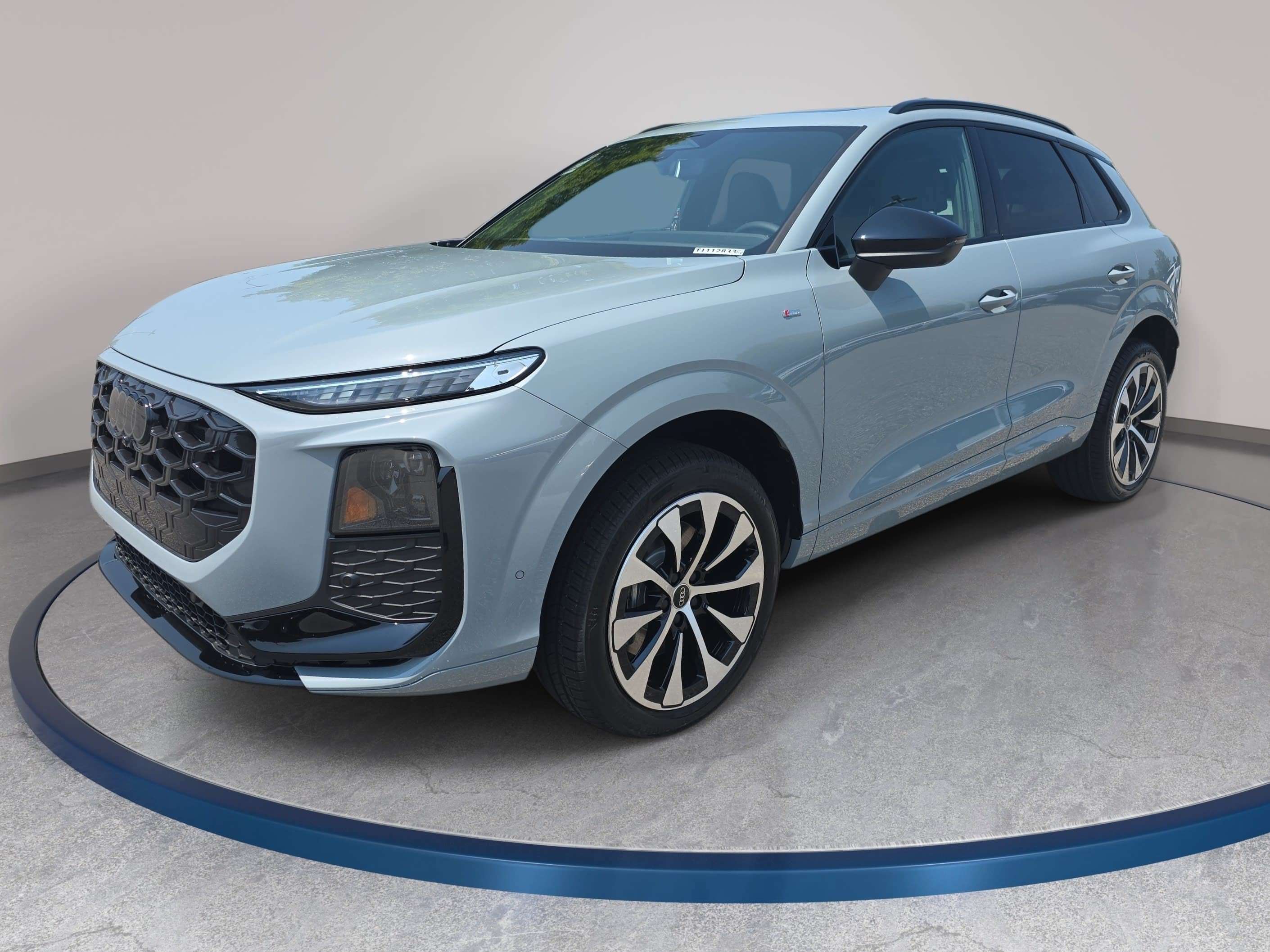 New 2026 Audi Q3 quattro 2.0T AWD/4WD image 1