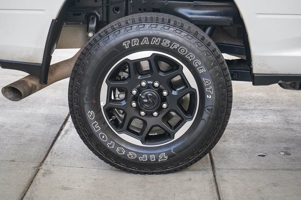 Used 2026 RAM 2500 Laramie AWD/4WD image 13