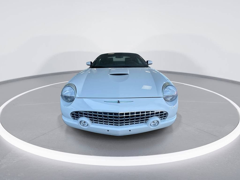 Used 2002 Ford Thunderbird RWD image 3