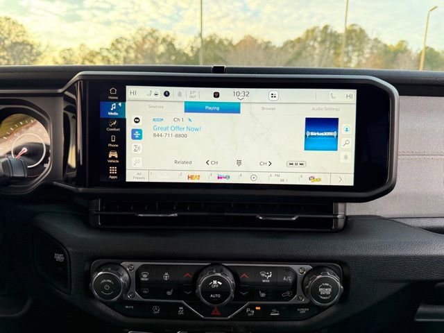 New 2026 Jeep Gladiator Sport AWD/4WD image 18