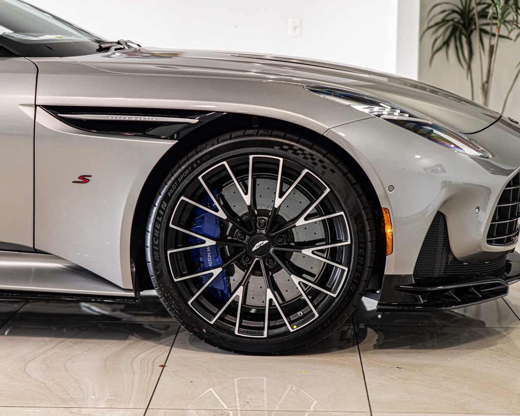 New 2026 Aston Martin DB12 Convertible RWD image 10