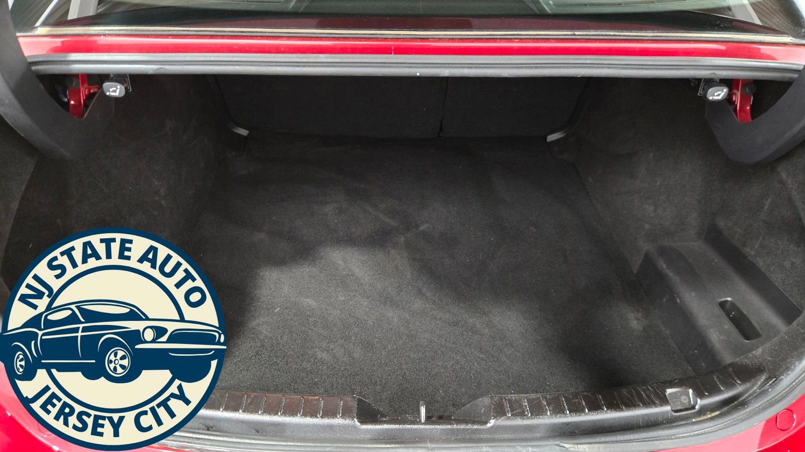 Used 2023 MAZDA MAZDA3 s image 28