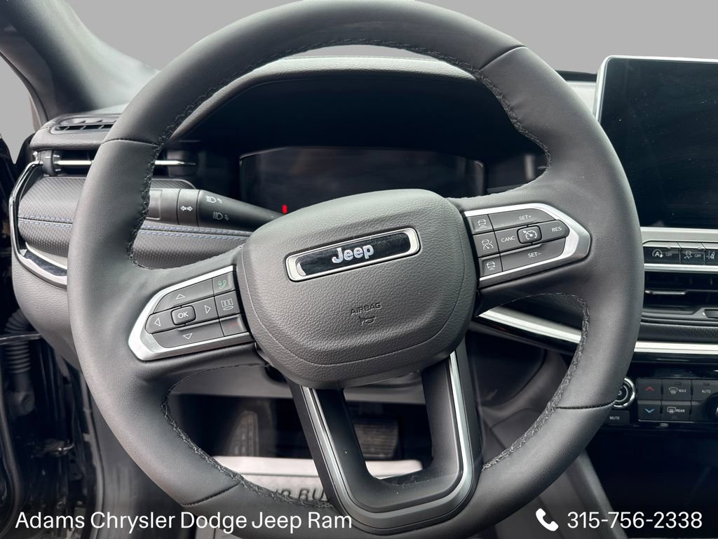Used 2025 Jeep Compass Limited w/ High Altitude Package AWD/4WD image 13