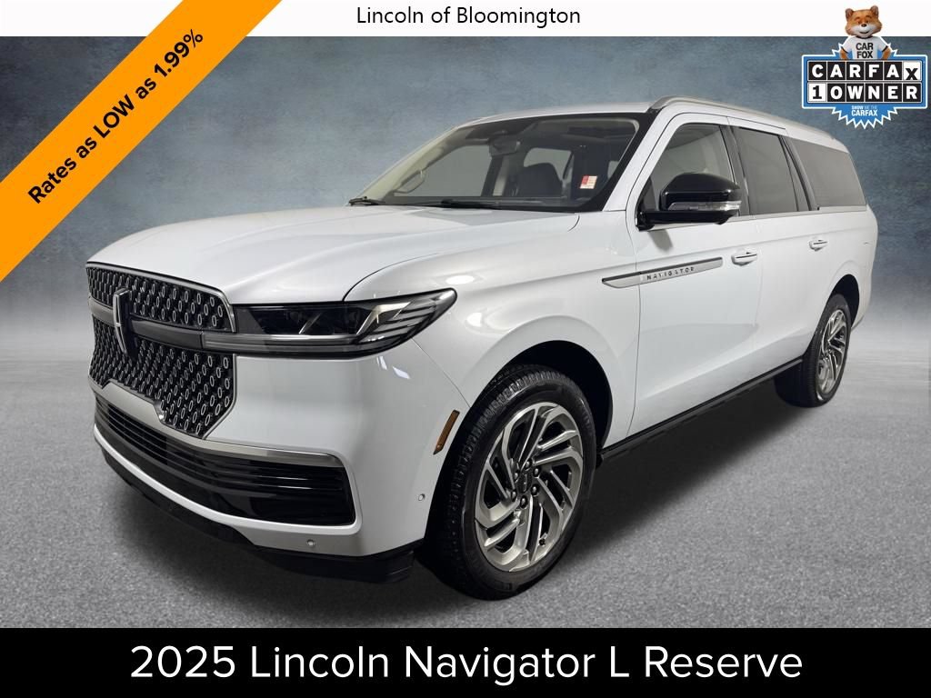 Certified 2025 Lincoln Navigator L Reserve AWD/4WD image 1