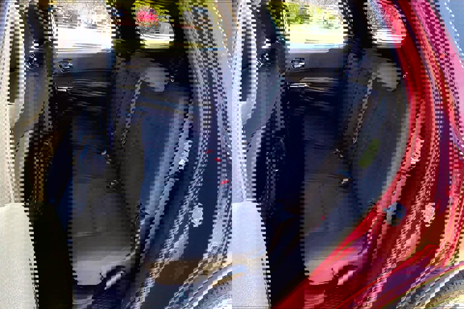 Used 2023 Dodge Durango GT image 19