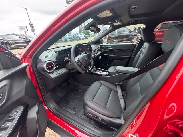 New 2026 Chevrolet Trax RS w/ Sunroof Package FWD image 11
