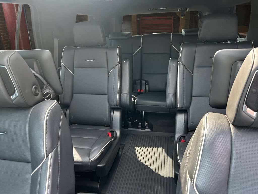 Certified 2021 Cadillac Escalade Premium Luxury w/ Driver Assist Tech Package AWD/4WD image 16