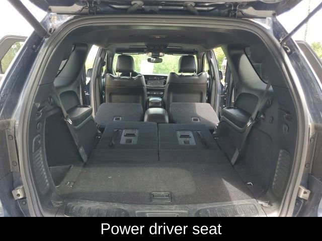 Used 2021 Dodge Durango R/T w/ Blacktop Package AWD/4WD image 18