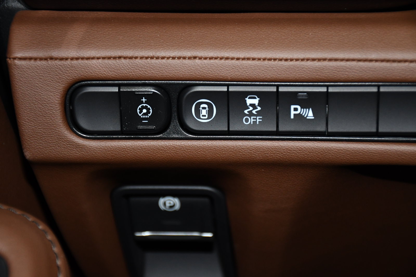 Certified 2024 Acura MDX SH-AWD w/ Technology Package image 35