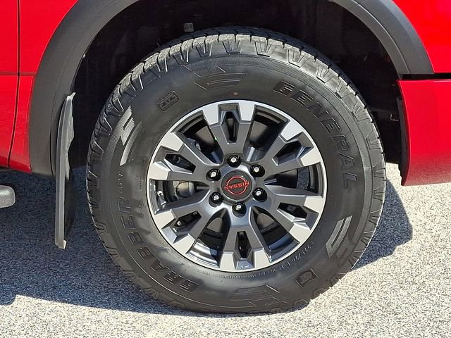 Used 2023 Nissan Titan PRO-4X w/ Pro-4x Utility Package image 11