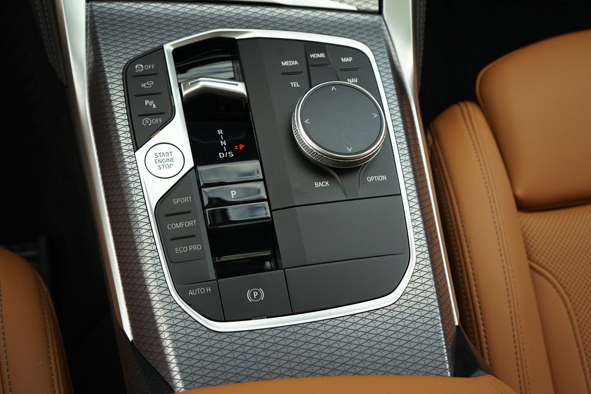 Used 2026 BMW M440i w/ Premium Package image 16