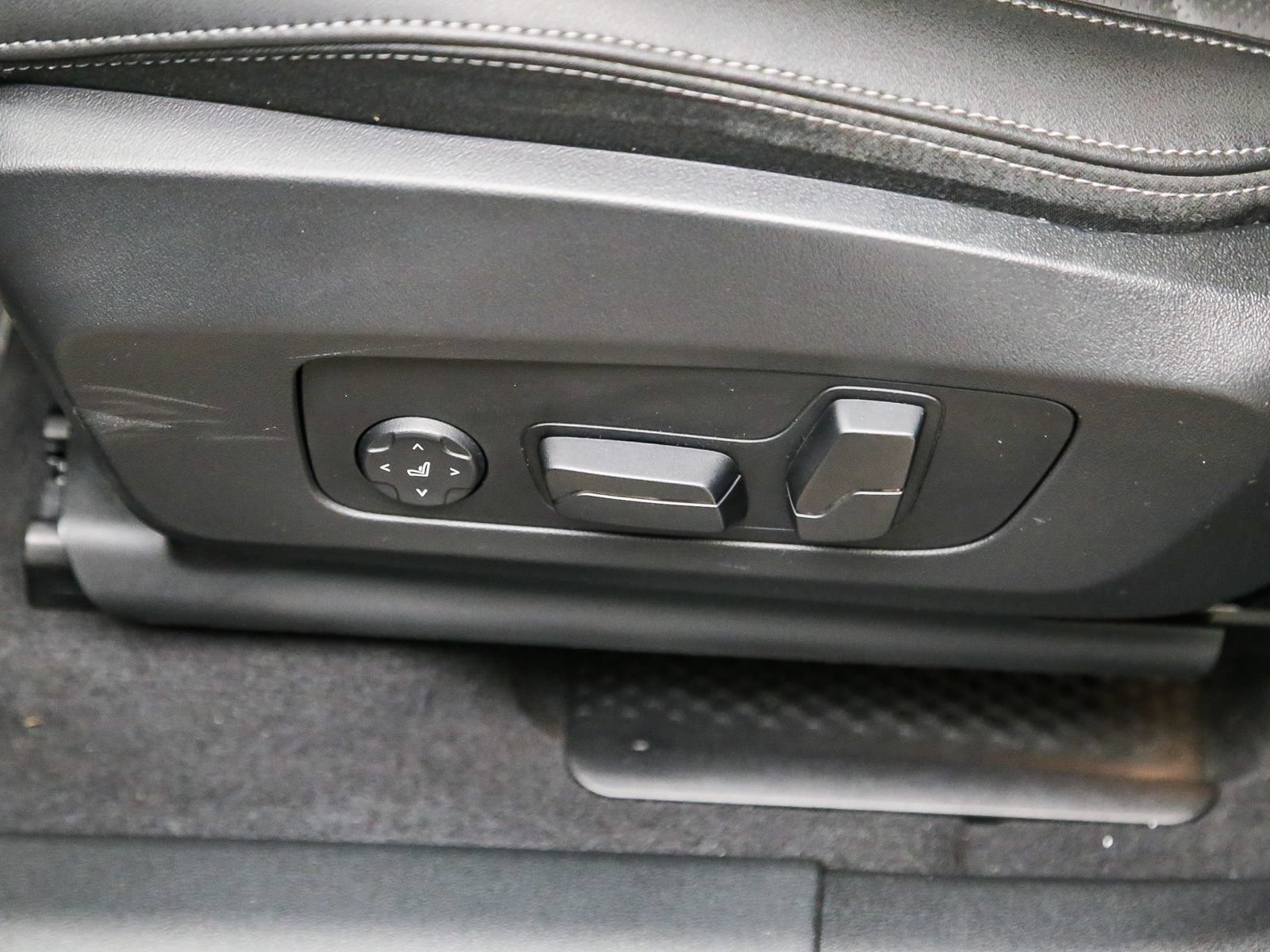 Used 2024 BMW X1 M35i w/ Premium Package AWD/4WD image 22