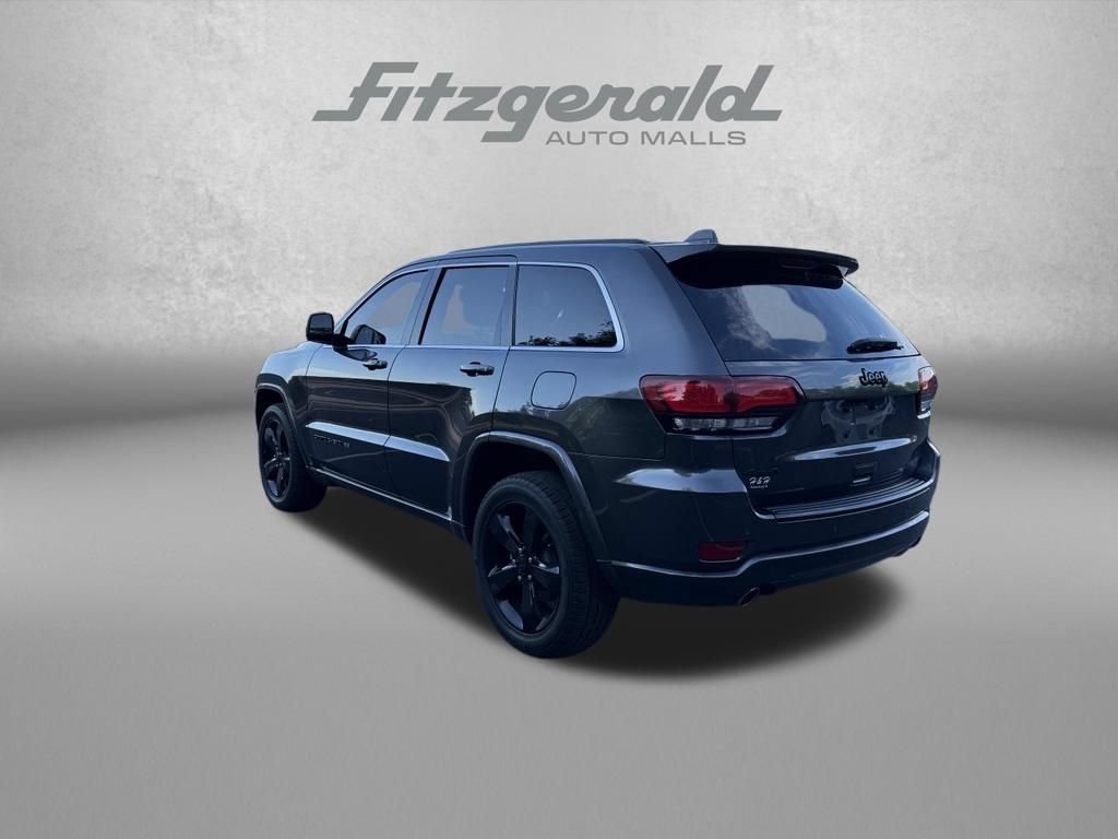 Used 2015 Jeep Grand Cherokee Altitude AWD/4WD image 5