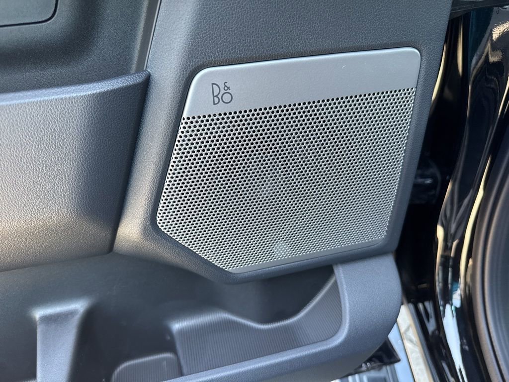 Used 2025 Ford F350 Lariat w/ FX4 Off-Road Package image 17