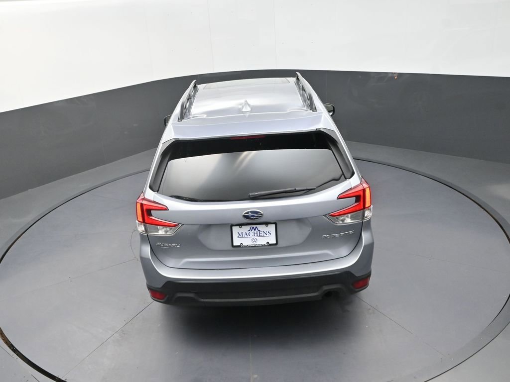 Used 2023 Subaru Forester Premium image 20