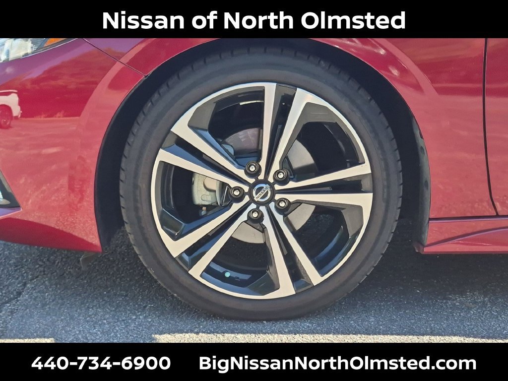 Used 2020 Nissan Sentra SR FWD image 24