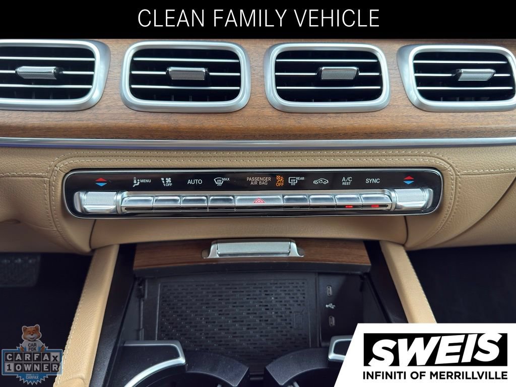 Used 2025 Mercedes-Benz GLE 580 4MATIC w/ Winter Package image 30