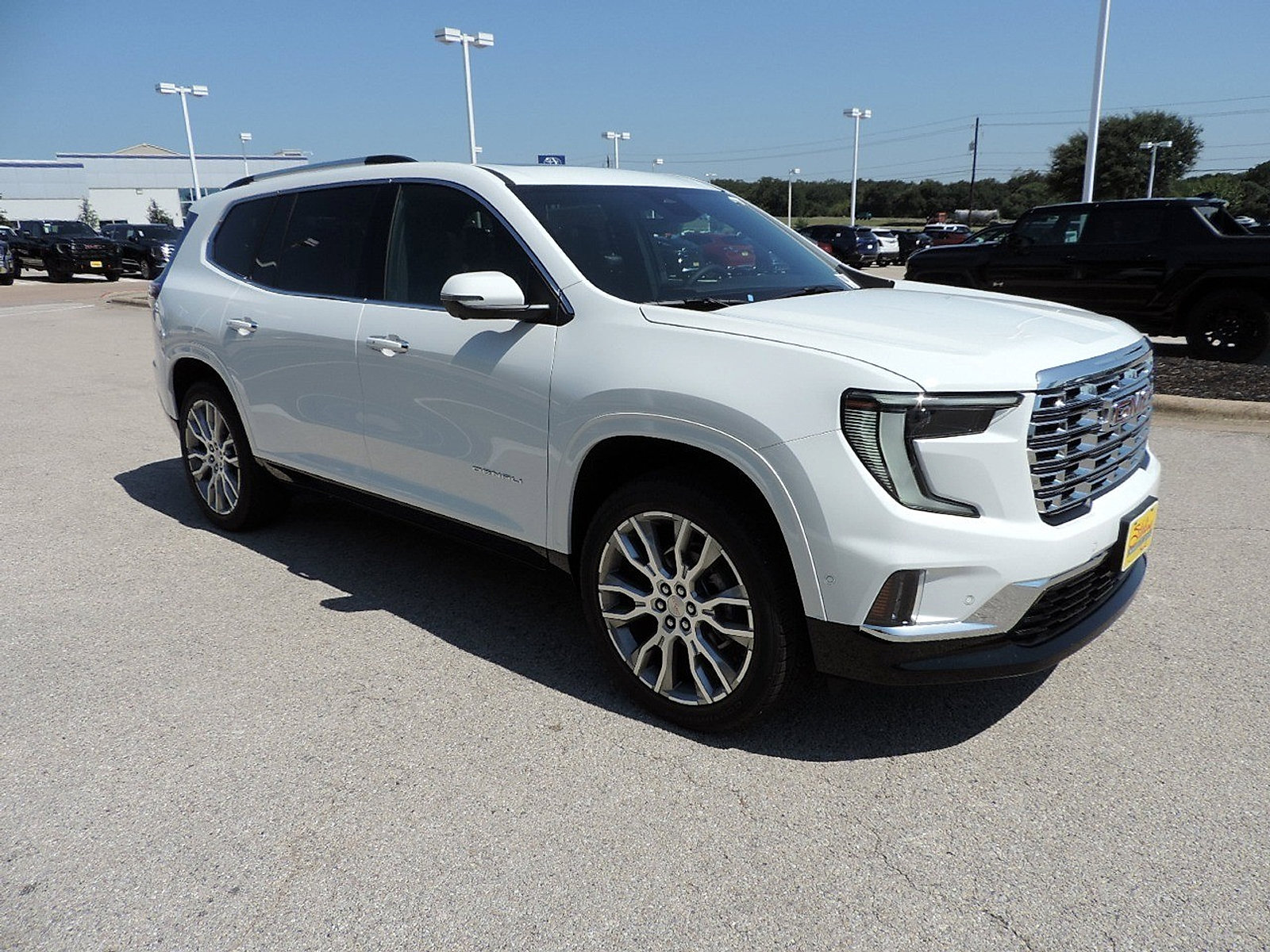 New 2026 GMC Acadia Denali w/ Super Cruise Package FWD image 3