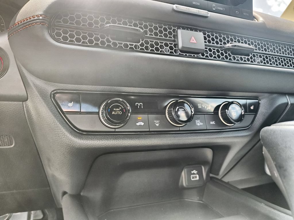 Used 2024 Honda HR-V Sport image 33
