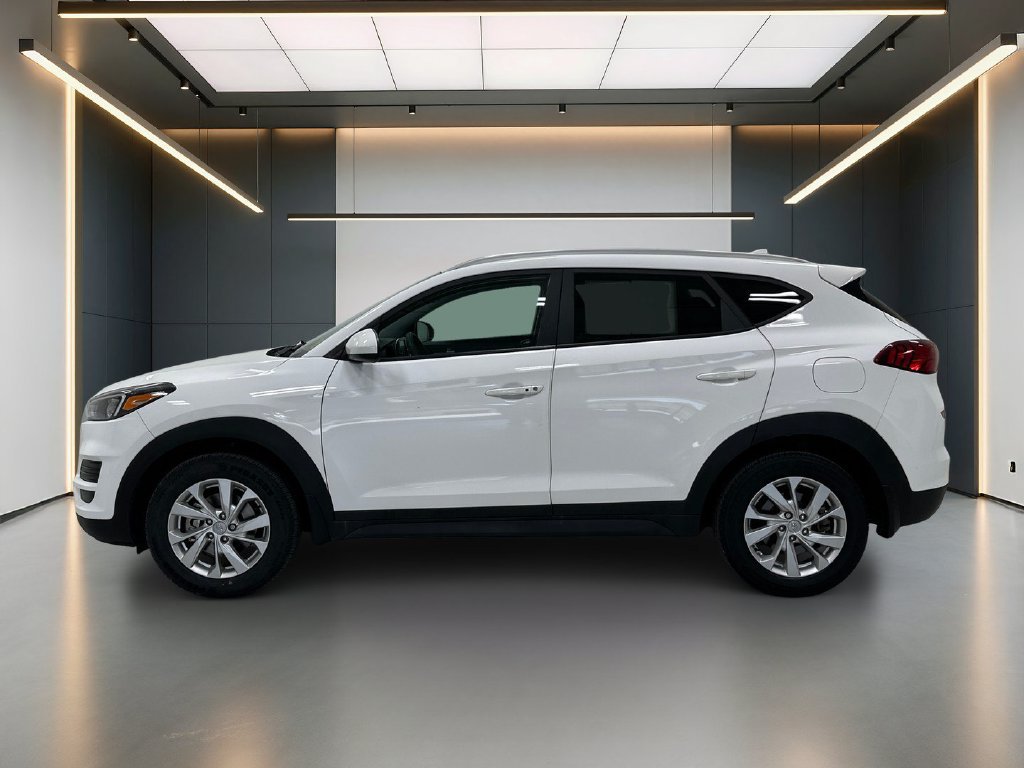 Used 2020 Hyundai Tucson Value w/ Cargo Package FWD image 2
