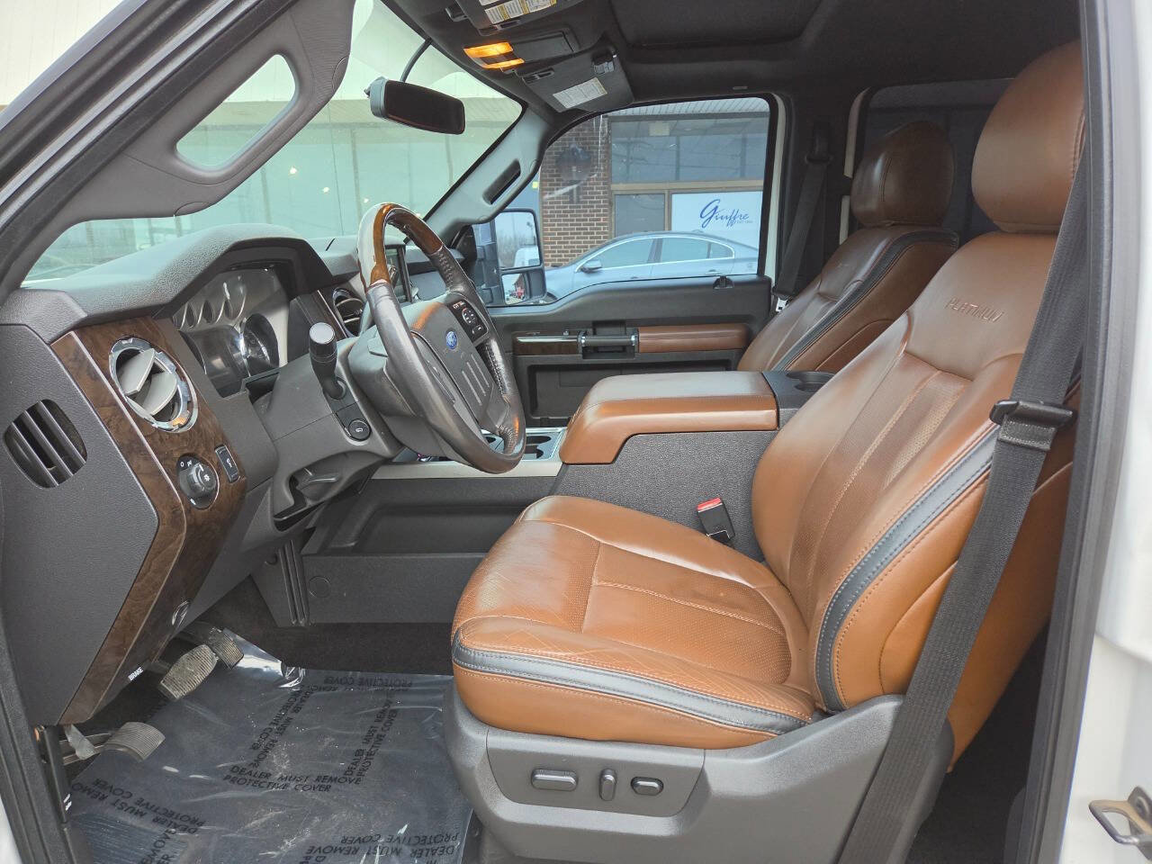 Used 2016 Ford F250 Platinum w/ FX4 Off-Road Package image 20