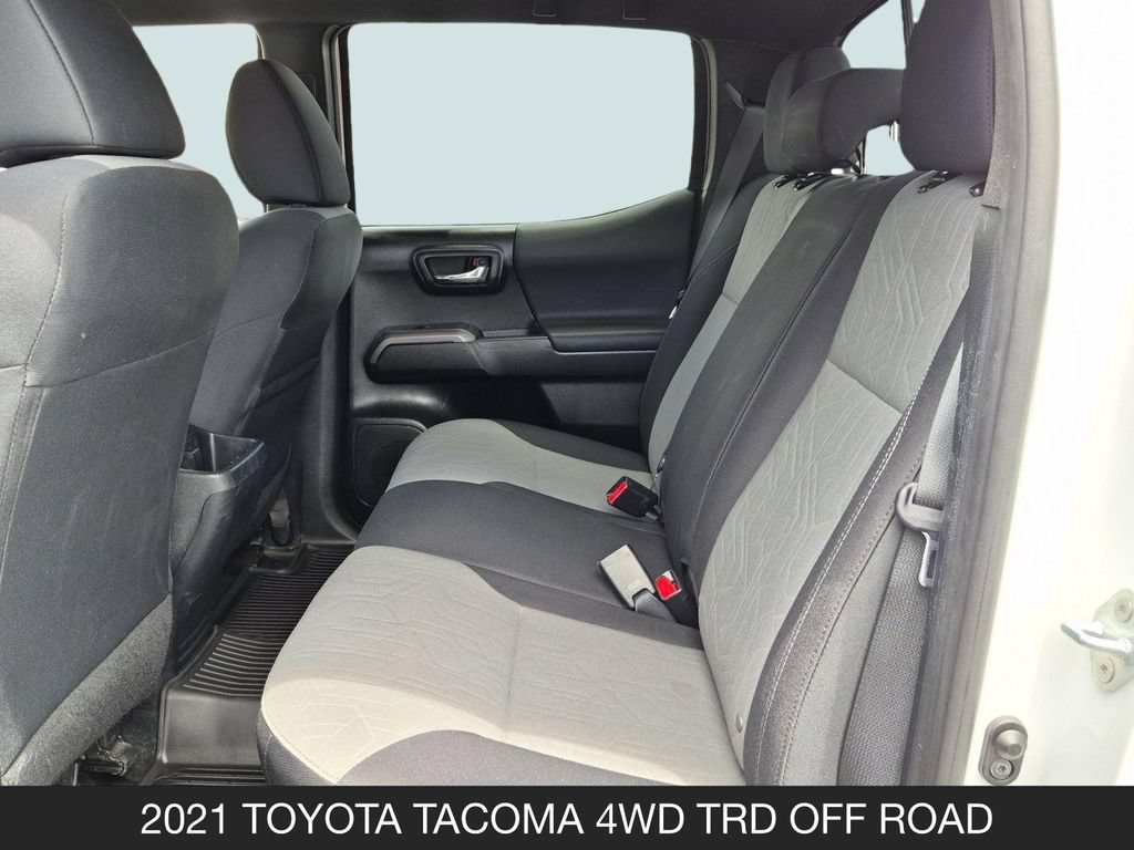Used 2021 Toyota Tacoma TRD Off-Road w/ Technology Package AWD/4WD image 16